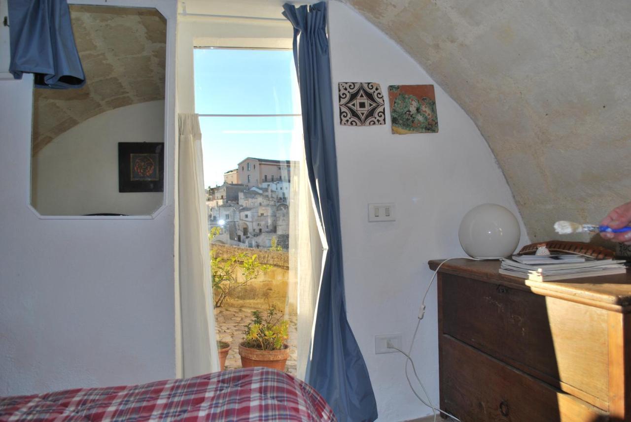 Capriotti Apartments - Nel Cuore Dei Sassi มาเตรา ภายนอก รูปภาพ